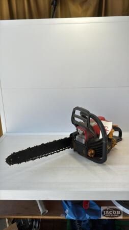HOMELITE GAS 42CC CHAINSAW