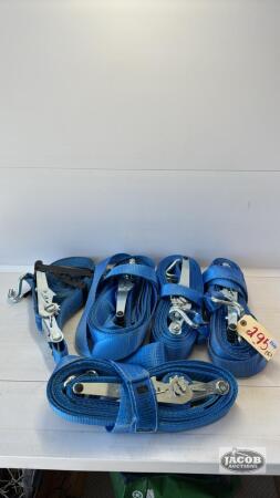 (5) 2IN X 8.5 METER RATCHET STRAPS