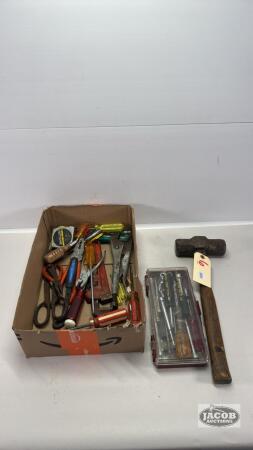 HAND TOOL LOT