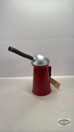 METAL 2QUART BULK OIL CAN