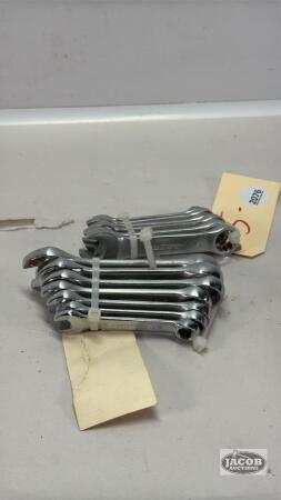 (2) MASTERCRAFT STUBBY COMBINATION WRENCH SETS