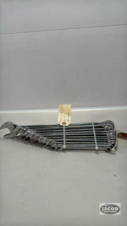 MASTERCRAFT SAE 12 PIECE COMBINATION WRENCH SET