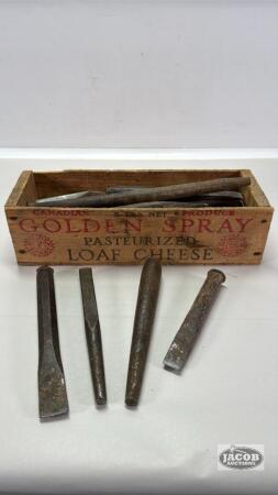QUANTITY OF PUNCHES AND CHISELS
