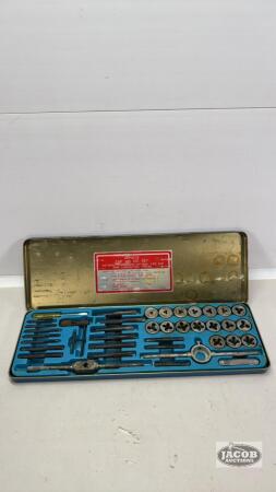 40 PIECE COMBINATION TAP AND DIE SET