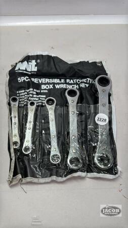 (5) PIECE RATCHETING BOX WRENCH SET
