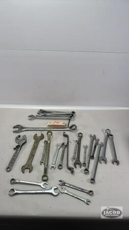 QUANTITY OF SAE AND METRIC WRENCHES