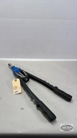 TOOL AID 20IN RIVOT GUN