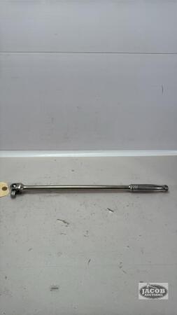 SNAP ON 1/2IN DRIVE 18IN LONG BREAKER BAR