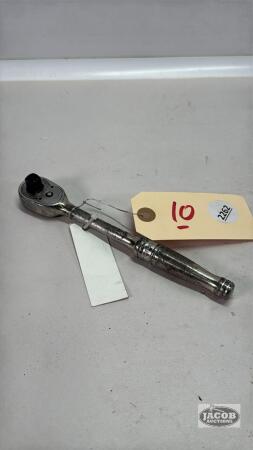 SNAP ON 3/8IN DRIVE 7IN RATCHET