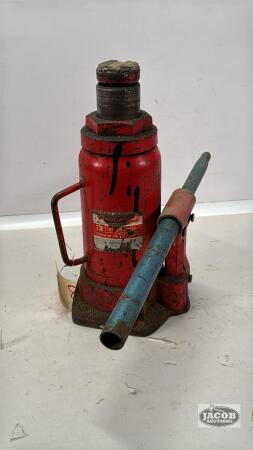 HYDRAULIC 12 TONNE BOTTLE JACK
