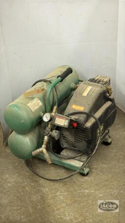 HITACHI PORTABLE AIR COMPRESSOR
