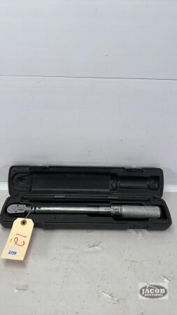 SNAP ON 3/8IN DRIVE TORQUE WRENCH WITH CASE