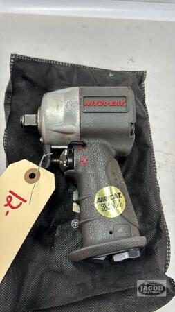 NITROCAT 1/2IN DRIVE PNEUMATIC STUBBY IMPACT