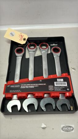 PRO POINT 4 PIECE SAE JUMBO RATCHETING WRENCH SET