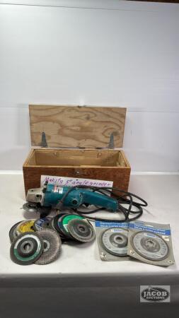 MAKITA 5IN ANGLE GRINDER WITH CUTTING WHEELS