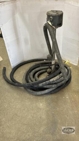 ELECTRIC SUMP PUMP WITH QUANTITY OF HOSE