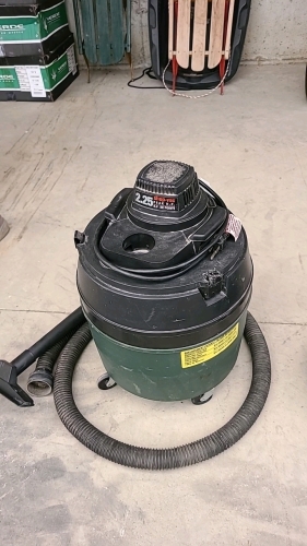 Shop Vac 6.5 Gallon Vacuum