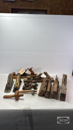 APPROX. (10) HAND PLANES WITH (2) SCRIBERS