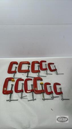 APPROX 11 CLAMPS
