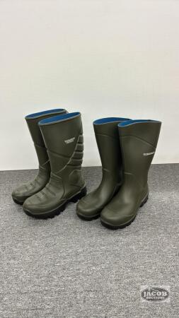 (2) PAIRS OF 11 1/2 TORENNA RUBBER BOOTS
