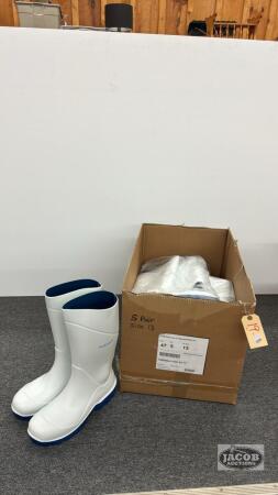 (5) PAIR OF SIZE 13 TORENNA RUBBER BOOTS