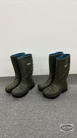 (2) PAIRS OF SIZE 13 THERMAL TORENNA RUBBER BOOTS