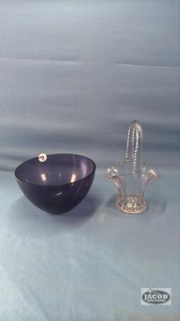 GLASS BOWL WITH A GLASS BASKET