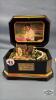ELVIS PRESLEY GRACELAND MUSIC BOX - 2
