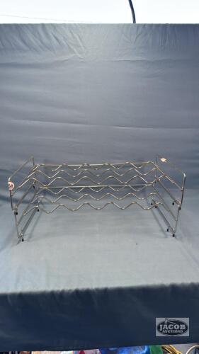 METAL WINE 10 BOTTLE RACK