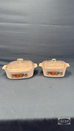2 CORNINGWARE CASSEROLE DISHES WITH LIDS