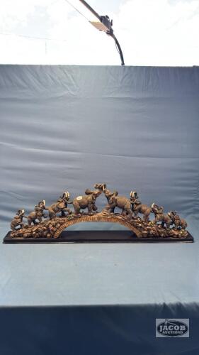 8 ELEPHANT 32IN LONG FIGURINE