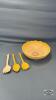 ROYAL WINTON 10IN BOWL WITH (3) SALAD UTENSILS