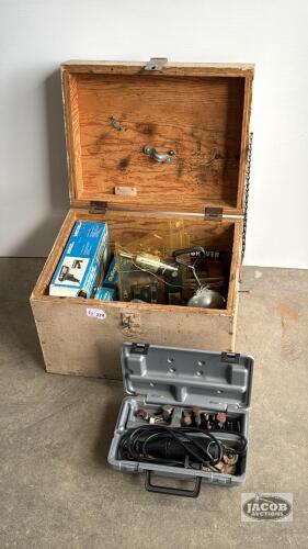 TOOL LOT