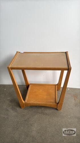 BLONDE FINISHED WOODEN END TABLE