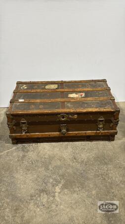 FLAT TOP STEAMER CHEST