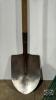 ROUND MOUTH SHORT HANDLED SHOVEL - 2