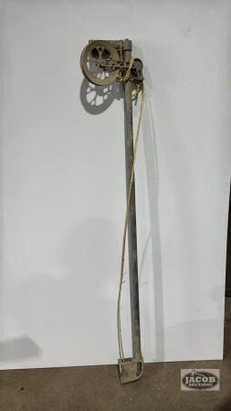WASH LINE PULLEY RISER