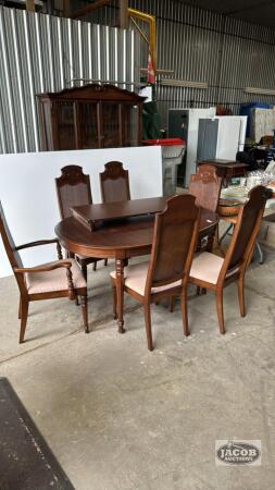 EXTENSION TABLE WITH (1) 18IN LEAF AND (6) CHAIRS
