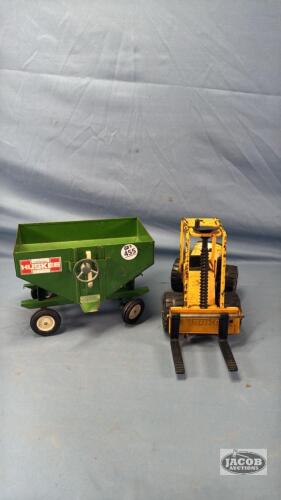 TONKA LONG FORKLIFT AND A HUSKEE GRAVITY WAGON