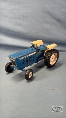 FORD 4600 TRACTOR