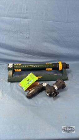 MELNOR LAWN SPRINKLER AND VIATEK HOSE NOZZLE