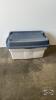RUBBERMAID TOTE WITH HINGED LID