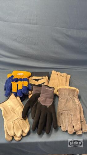 (6) PAIRS OF GLOVES