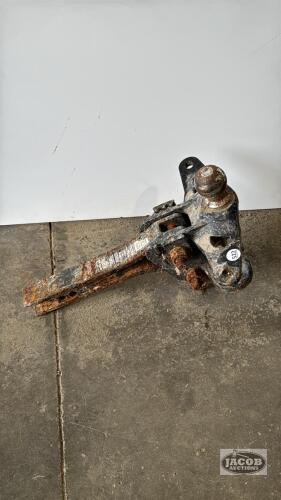 2 5/16IN TRAILER HITCH, NOT COMPLETE