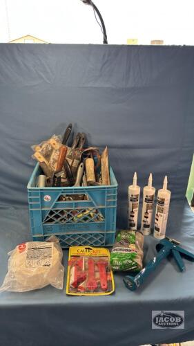 MILK CRATE FULL OF PAINTING / DRYWALL TOOLS