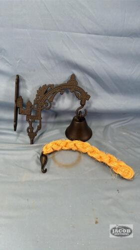 WALL HUNG CAST BELL