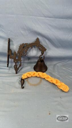 WALL HUNG CAST BELL