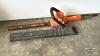 SHOP VAC AND BLACK AND DECKER HEDGE TRIMMER - 4