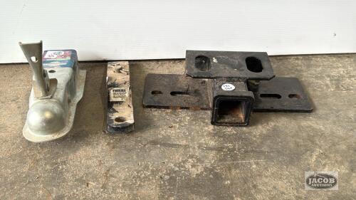 TRAILER HITCH LOT