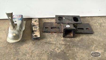 TRAILER HITCH LOT